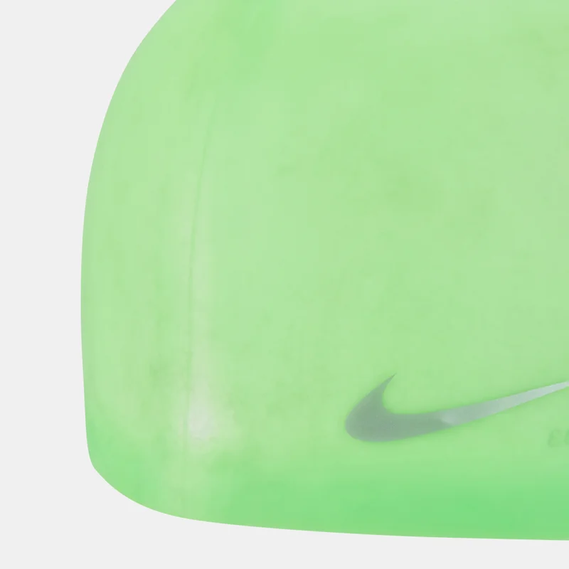 Nike Swim Kids' Solid Silicone Cap (Older Kids)