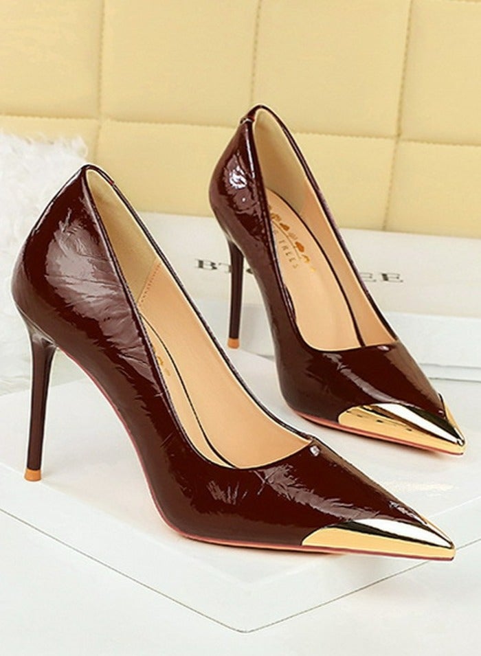 بيج تري المرأة المعدنية مغلقة أشارت إصبع القدم مضخات براءة اختراع الجلد الكعب العالي 9.5CM النبيذ الأحمر - Image 2