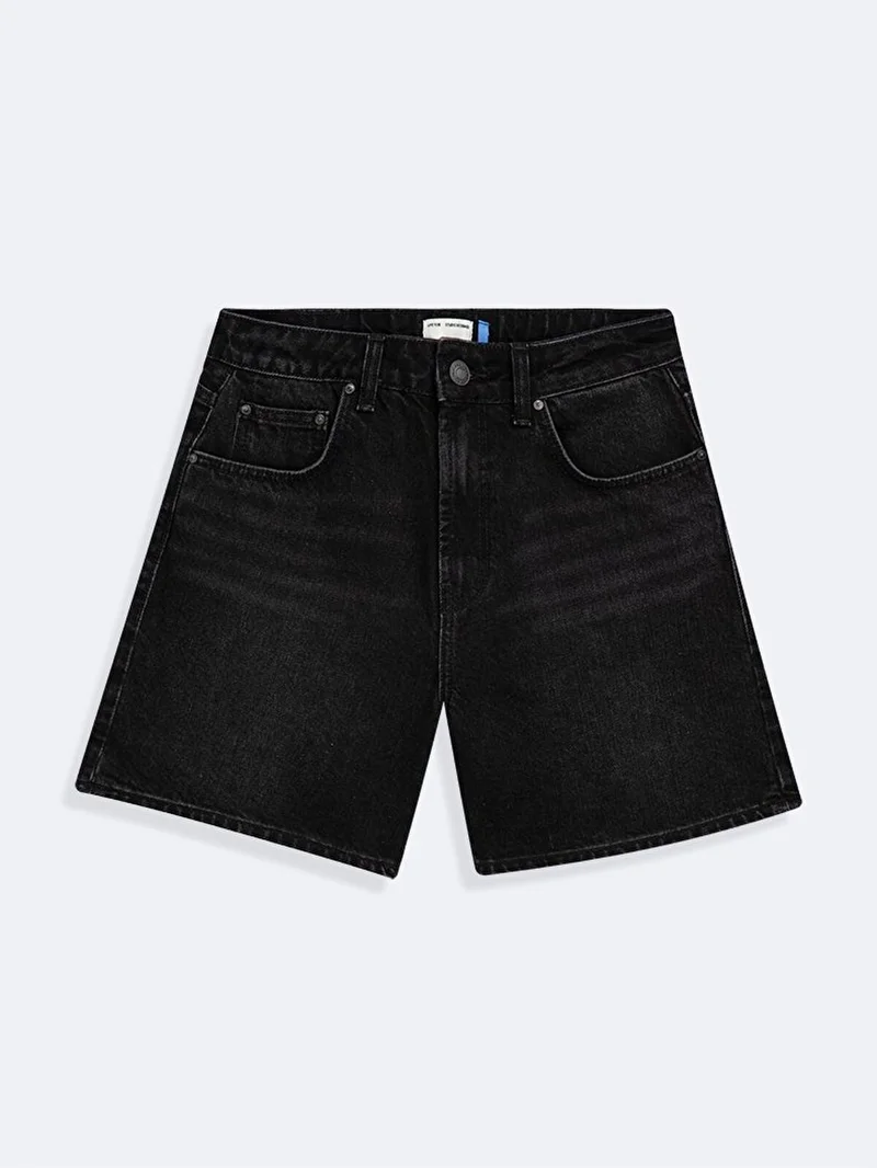 Lizzie Classic Cut Jean Shorts