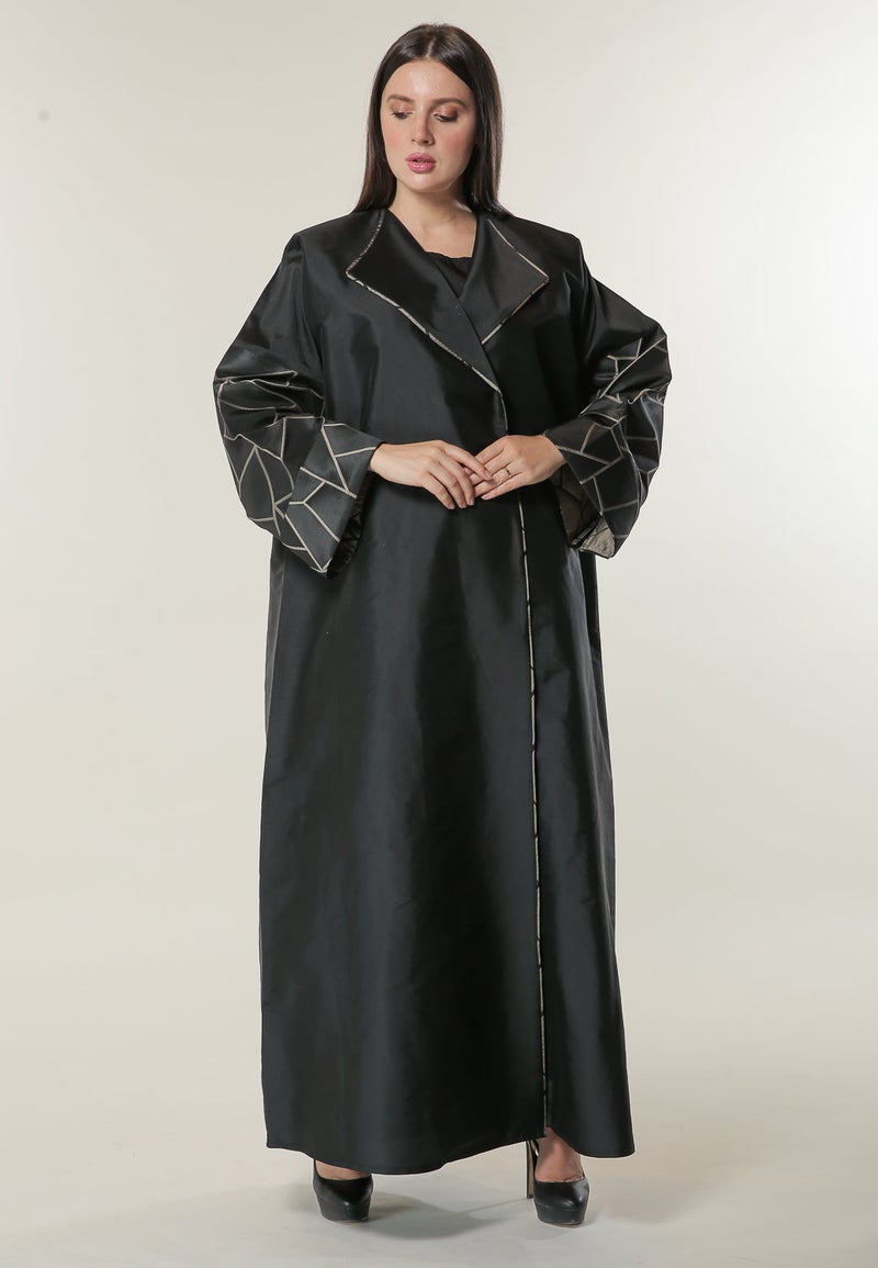 Moistreet Piping Detail Coat Style Abaya - Image 1