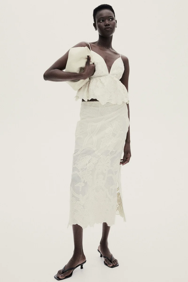 H&M Embroidered pencil skirt