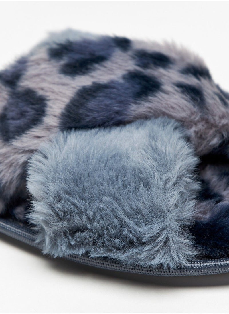 shoexpress - Plush Textured Slip-On Bedroom Slide Slippers - Image 1