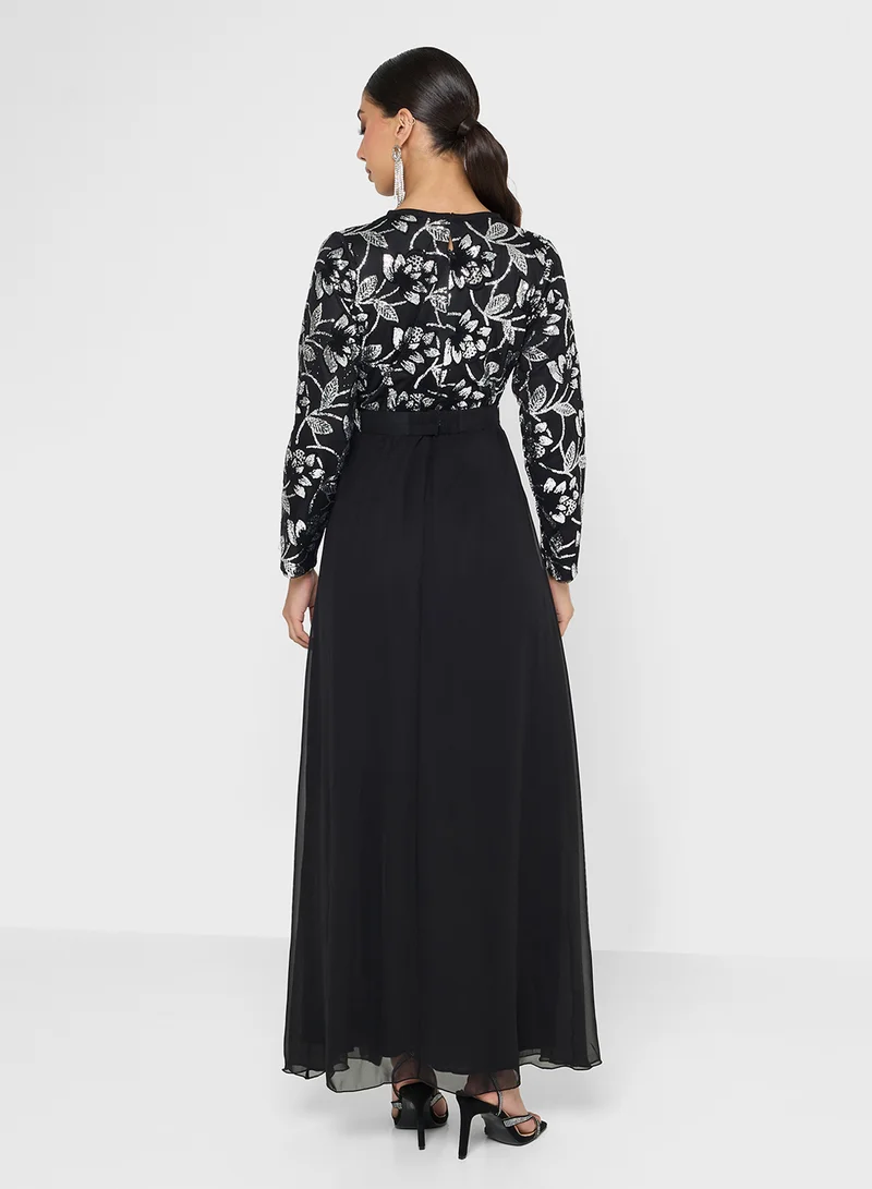 جولدن ابل Golden Sequin Top Maxi Dress