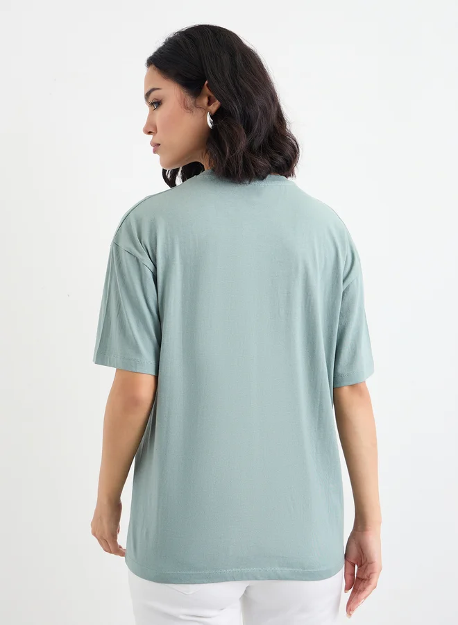 Styli Styli Green Oversized T-Shirt with Patch Detail