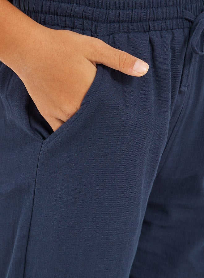 Styli Styli Solid Drawstring Waist Relaxed Pants  - Image 3
