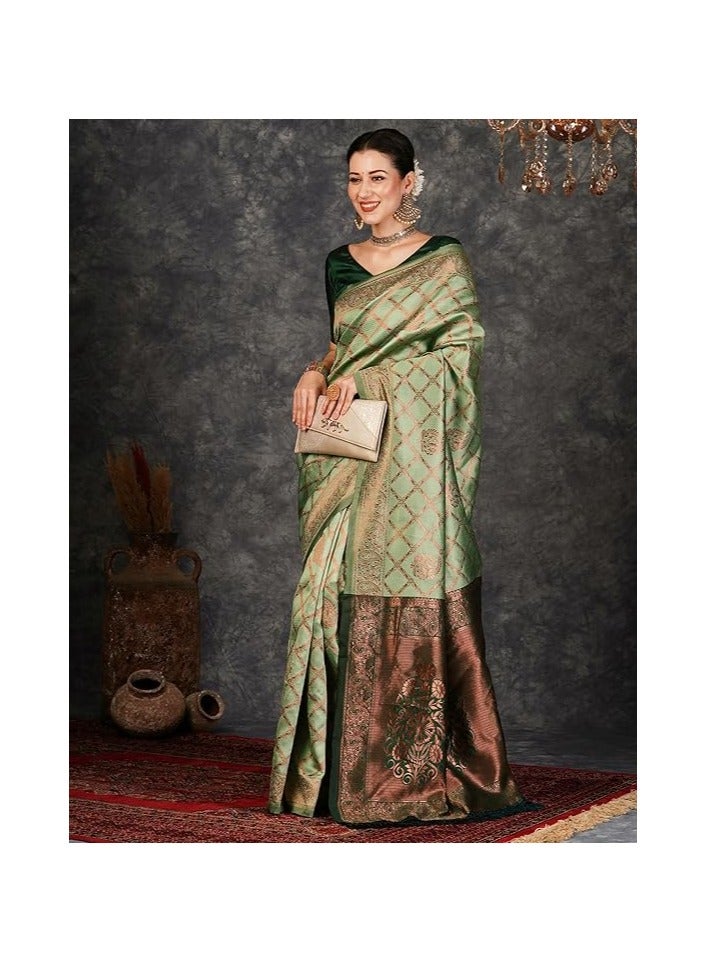 مملكة الإكسسوارات ساري كانجيفارام ناعم من باناراسي جاكار للنساء من مجموعة أكسسورايز كينجدوم مع قطعة بلوزة غير مخيطة - Image 5