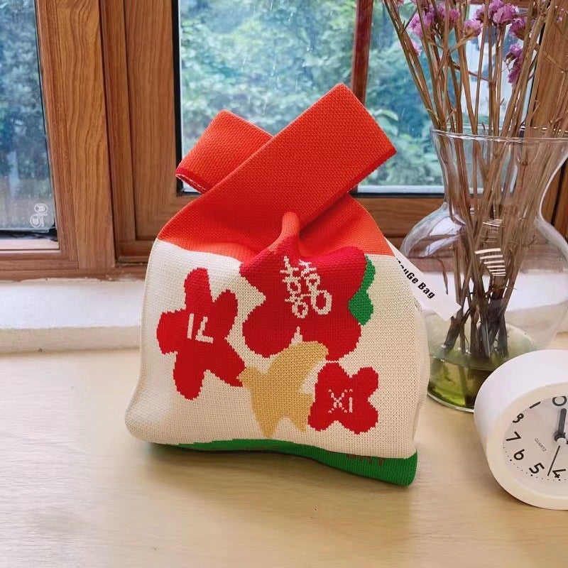 New Chinese Wedding Bag Red National Fashion Knitted Handbag Wedding Ceremony Accompanying Gift Bag Large Capacity Portable Woven Bag - Image 1