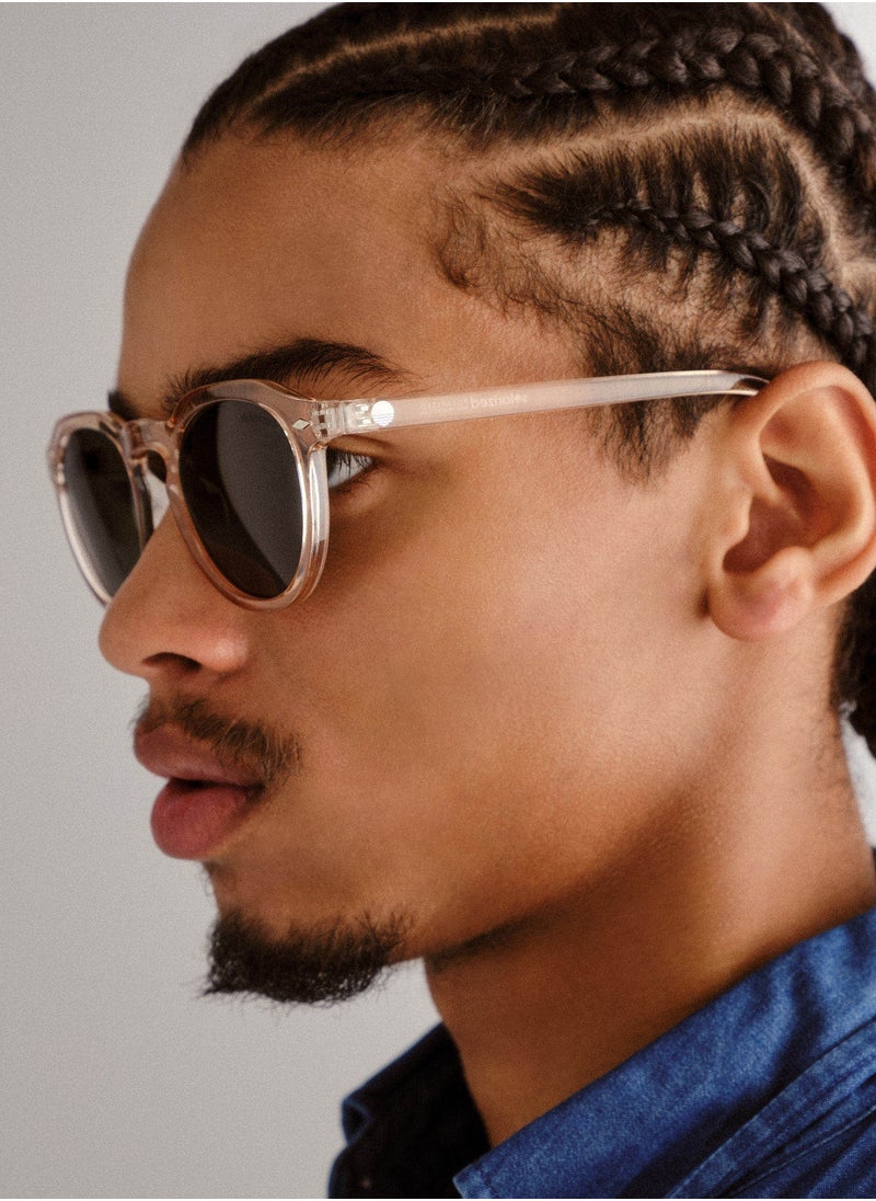 Solarized VINTAGE ROUND Luxury Sunglasses for Men & Women – High Quality Designer Eyewear, UV Protection, Stylish Frames, Timeless Elegance, and Fashionable Eye Shades  - Image 2