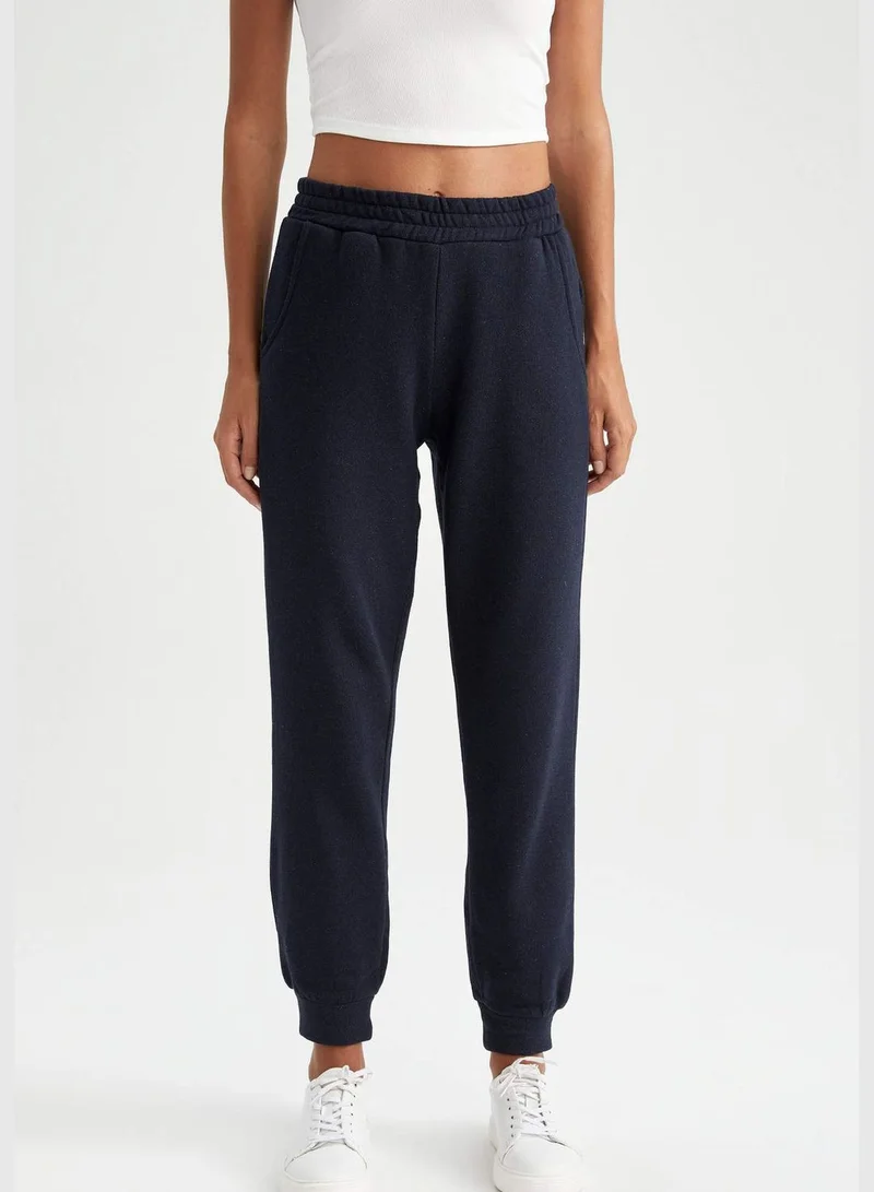 ديفاكتو Woman Knitted Trousers