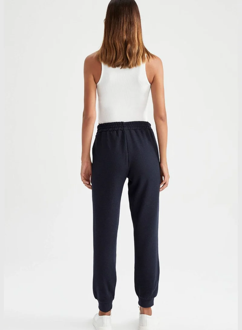 ديفاكتو Woman Knitted Trousers