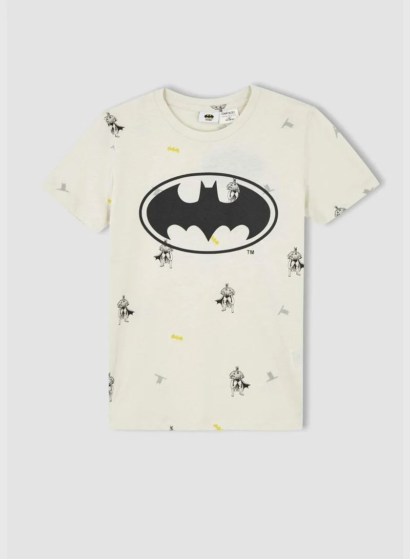 ديفاكتو Regular Fit Short Sleeve Batman Print Pyjama Set