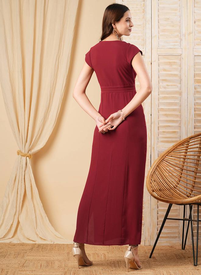 ميش فستان ماكسي بياقة على شكل حرف  مع حزام مزخرف - Image 4