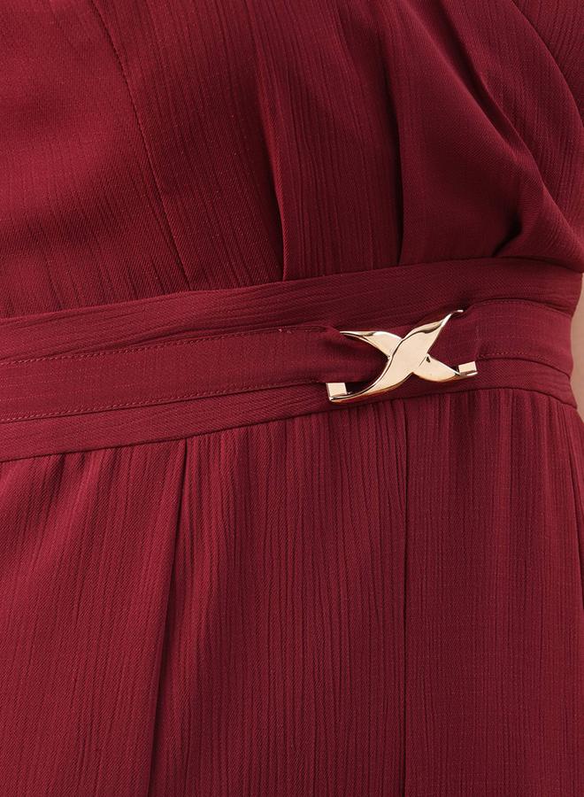 ميش فستان ماكسي بياقة على شكل حرف  مع حزام مزخرف - Image 3