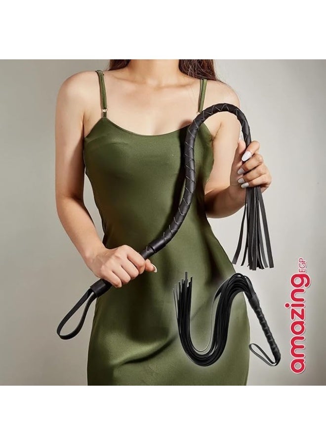 amazing.EGP AmazingEGP | Black Faux Leather Riding Crop, 39cm Length, PU Material with Plastic Handle, Metallic Accents, Costume Accessory for Halloween, Cosplay, Theater - Image 3