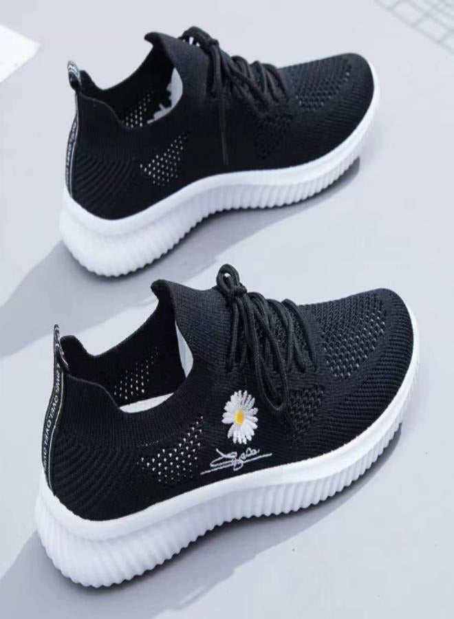 The new summer flying Weaver girl shoes are versatile, including student summer net shoes, breathable sports shoes for girls, and casual white sneakers for women - Image 1