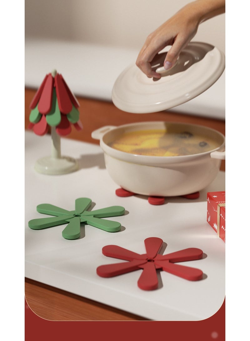 هومستر 【سادة حرارية على شكل شجرة】 سادة طاولة مقاومة للحرارة سادة فناجين قابلة للطي | مادة ABS وسليكون | 3 قطع (2 أحمر + 1 أخضر) | سمك 6.5 مم لكل قطعة | قاعدة مضادة للانزلاق | عملية وجميلة | أساسية للمطبخ - Image 5