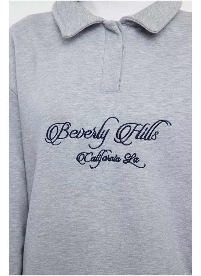 trendyol Gray Melange Shirt Collar Embroidered Regular Fit Thick Inside Fleece Knitted Sweatshirt TWOAW24SW00182  - Image 4