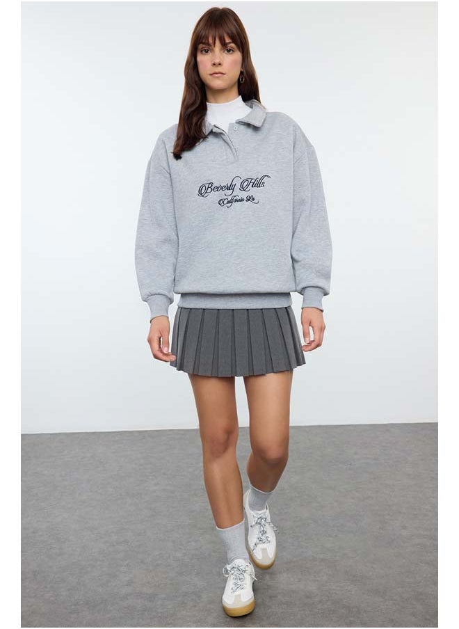 trendyol Gray Melange Shirt Collar Embroidered Regular Fit Thick Inside Fleece Knitted Sweatshirt TWOAW24SW00182  - Image 2