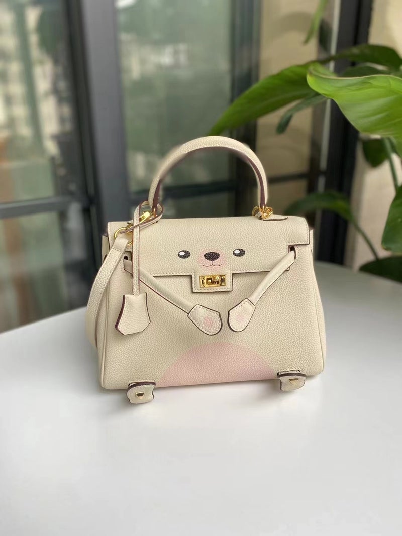 First Layer Cowhide Spoof Cartoon Smiley Face Graffiti Kelly Bag Panda Bag Leather Portable Messenger Bag - Image 1