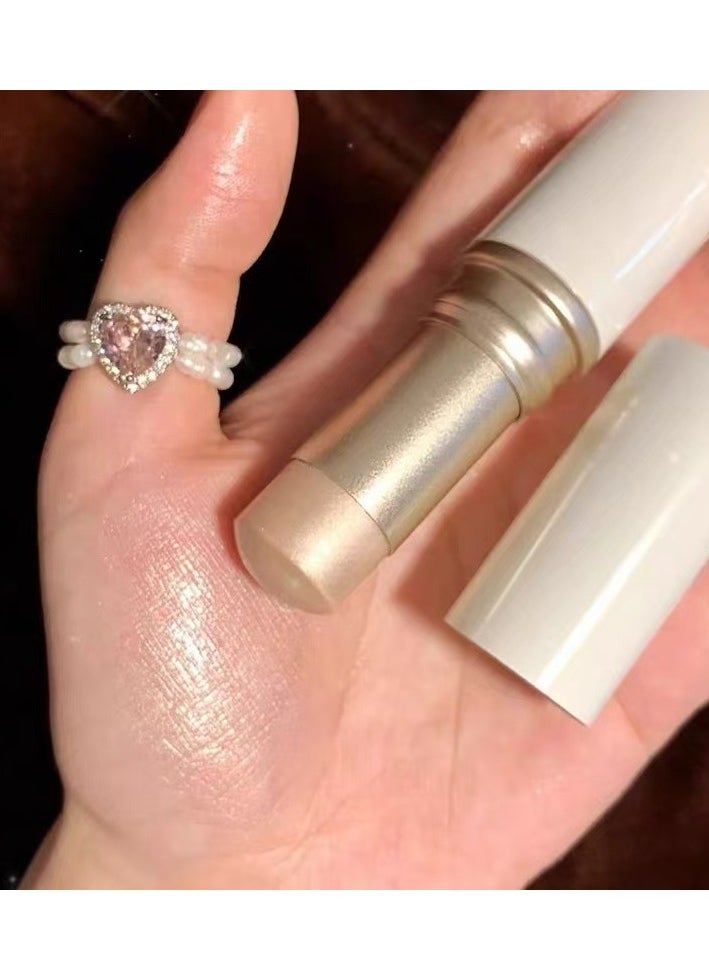 هينس Hince True Dimension Radiance Balm ، 5G (Light) - Thermmer Shimmer الطبيعية مع نغمات شفافة لتفتيح الجلد. ultra - نسيج رفيع ، متعددة - استخدام عصا المكياج للظلال والظلال العيون  - Image 3