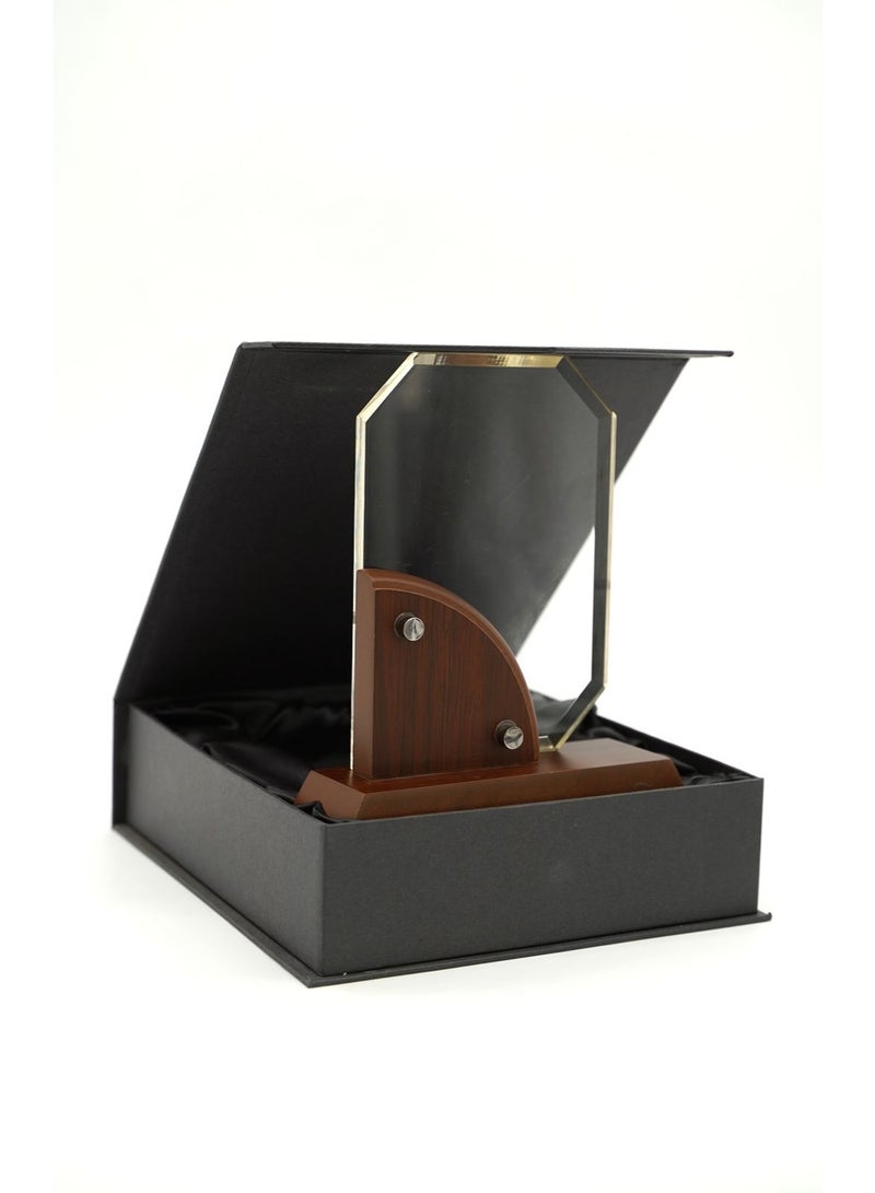 ركس درع تكريم فاخر من الكرستال مقاس S مع صندوق خشبي 36773-1