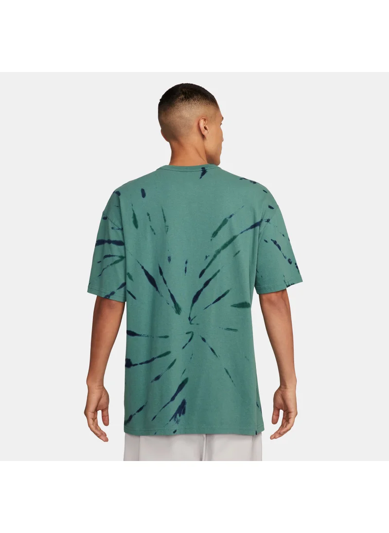 نايكي Men's Sportswear Premium Essentials Max90 T-Shirt