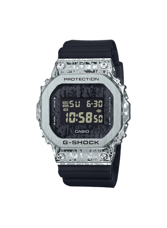 Casio G-SHOCK Men METAL Watch GM-5600GC-1DR - Image 1