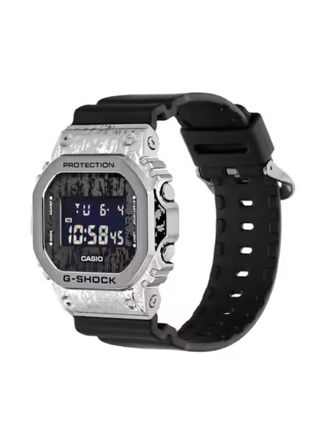 Casio G-SHOCK Men METAL Watch GM-5600GC-1DR - Image 2