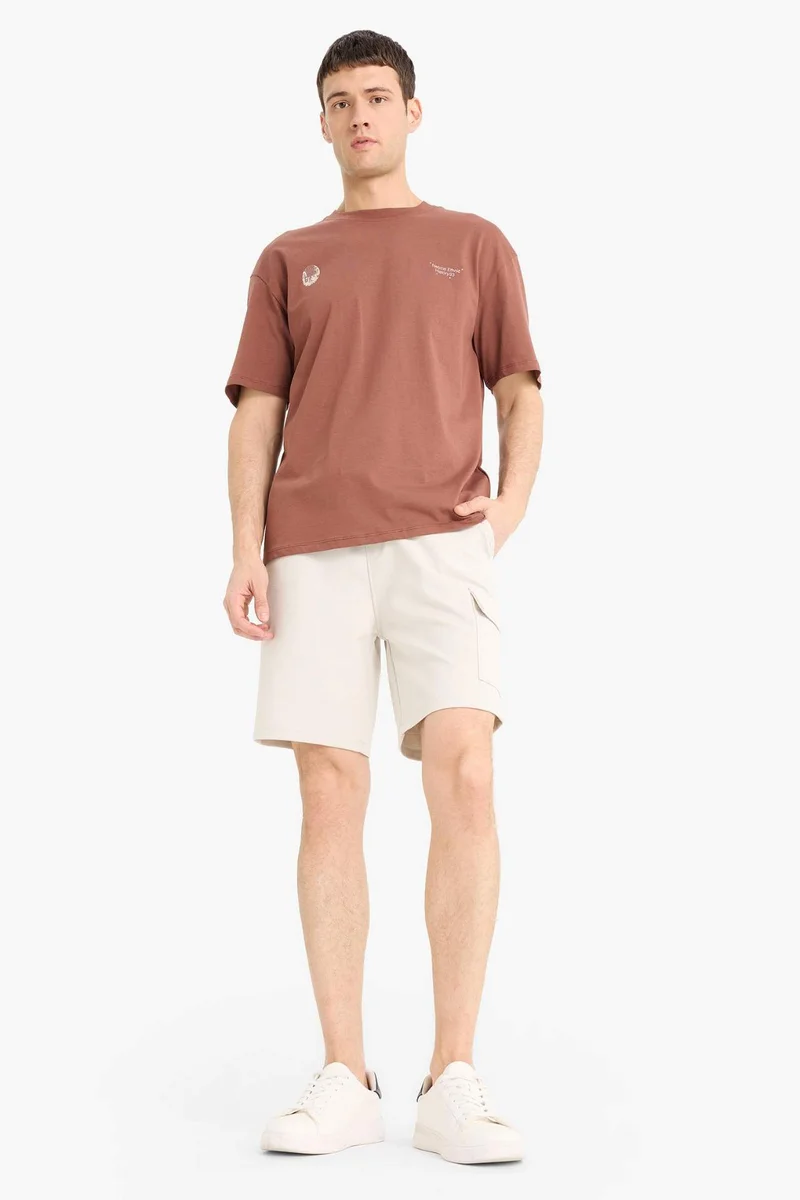 ديفاكتو Regular Fit Regular Hem Shorts