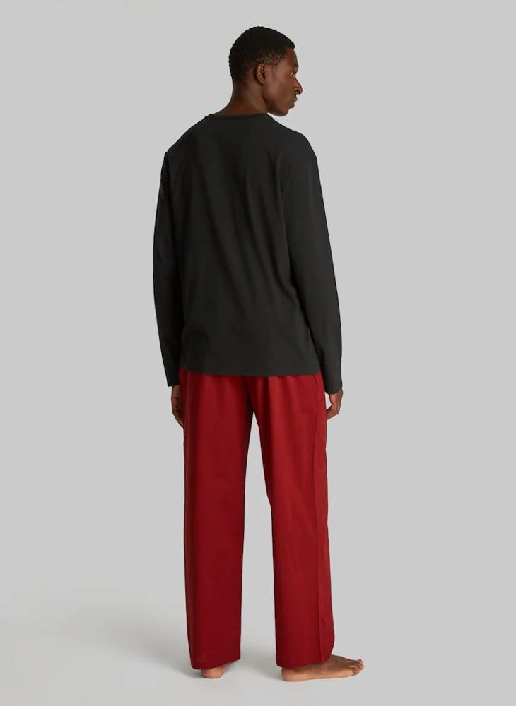 CALVIN KLEIN Crew Neck T-Shirt & Pants Set