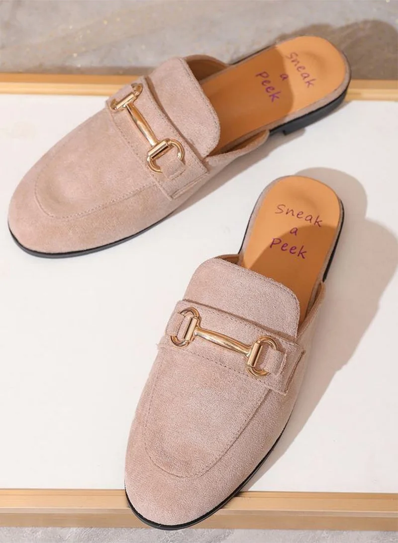 Sneak-a-Peek Sneak-a-Peek Metal Accent Slip On Mules