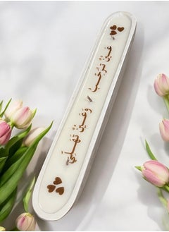 ANUM BY MUNA Welcome Candle in a long gypsum mold – 30 cm length and 5 cm width, scented with lavender – 110 grams.  - Image 1