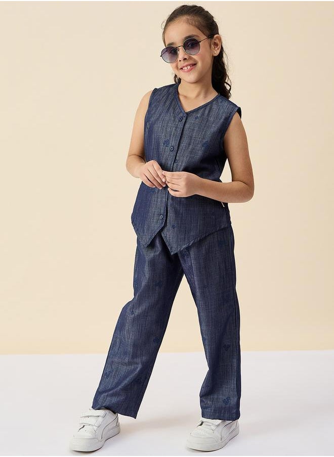 Stylo Bug Embroidery V-Neck Sleeveless Top and Pants Set by Styli  - Image 2