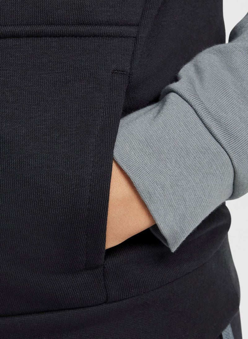 نايكي هودي فليس دراي فيت متعدد الاستخدامات للشباب - Image 3