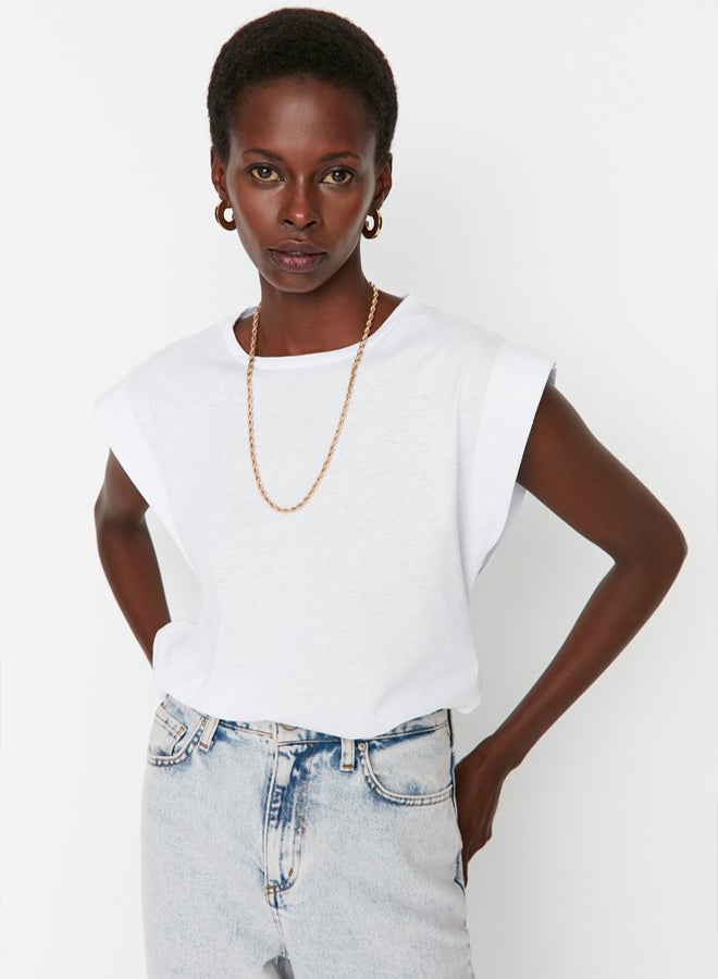 trendyol White 100% Cotton Wadding Look Basic Crew Neck Knitted T-Shirt - Image 5