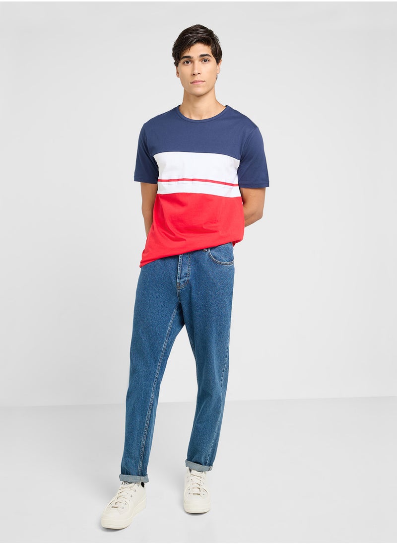 trendyol Color Block Crew Neck T-Shirt  - Image 4