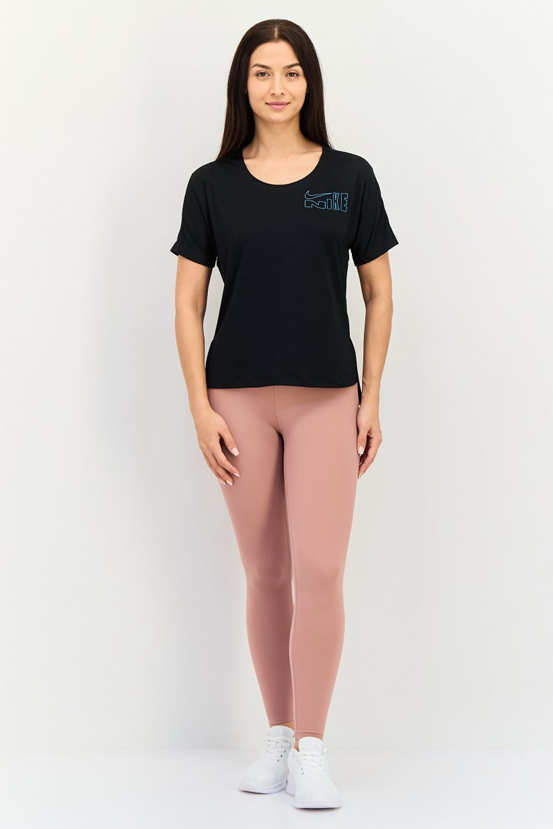 Nike تي شيرت رياضي نسائي قصير الأكمام للجري، أسود - Image 4