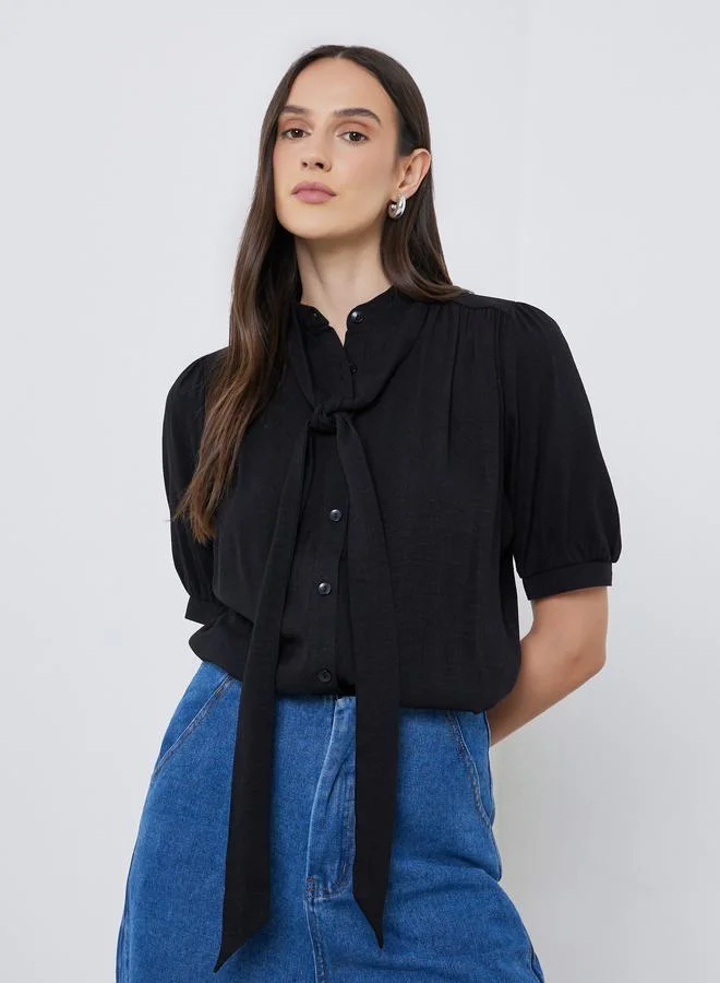 Styli Styli Solid Tie Up Neck Puff Sleeve Blouse