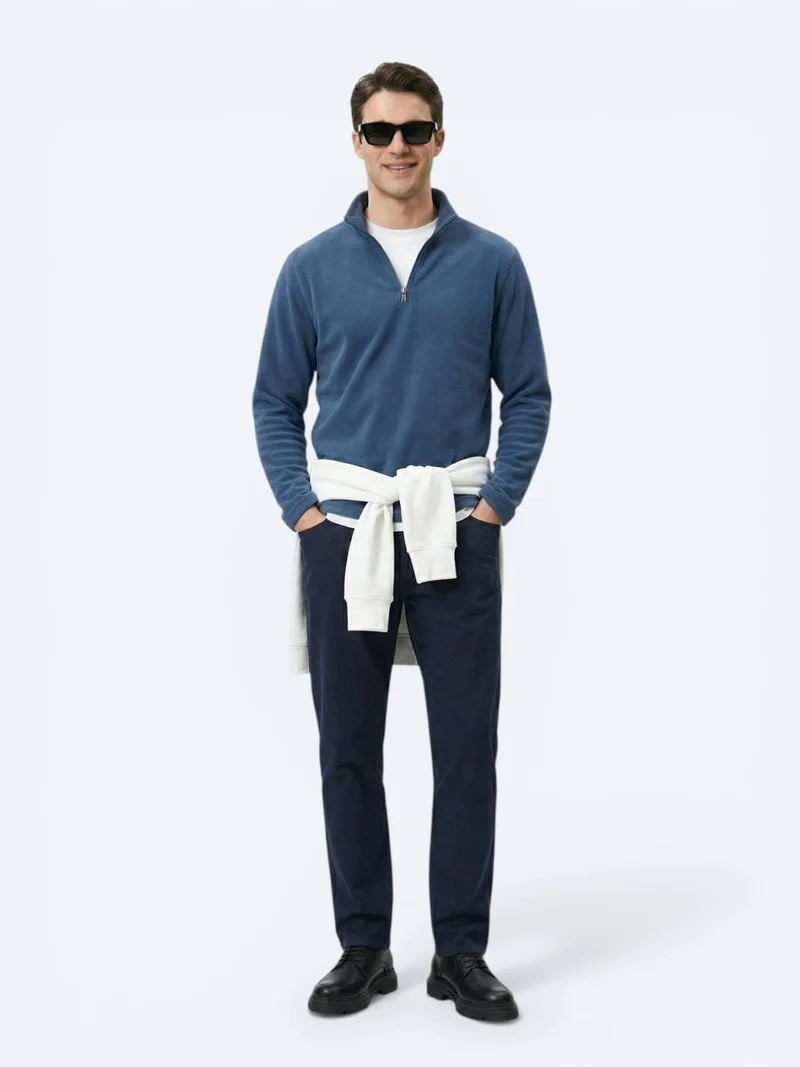 Kip Indigo Turtleneck Plain Sweatshirt
