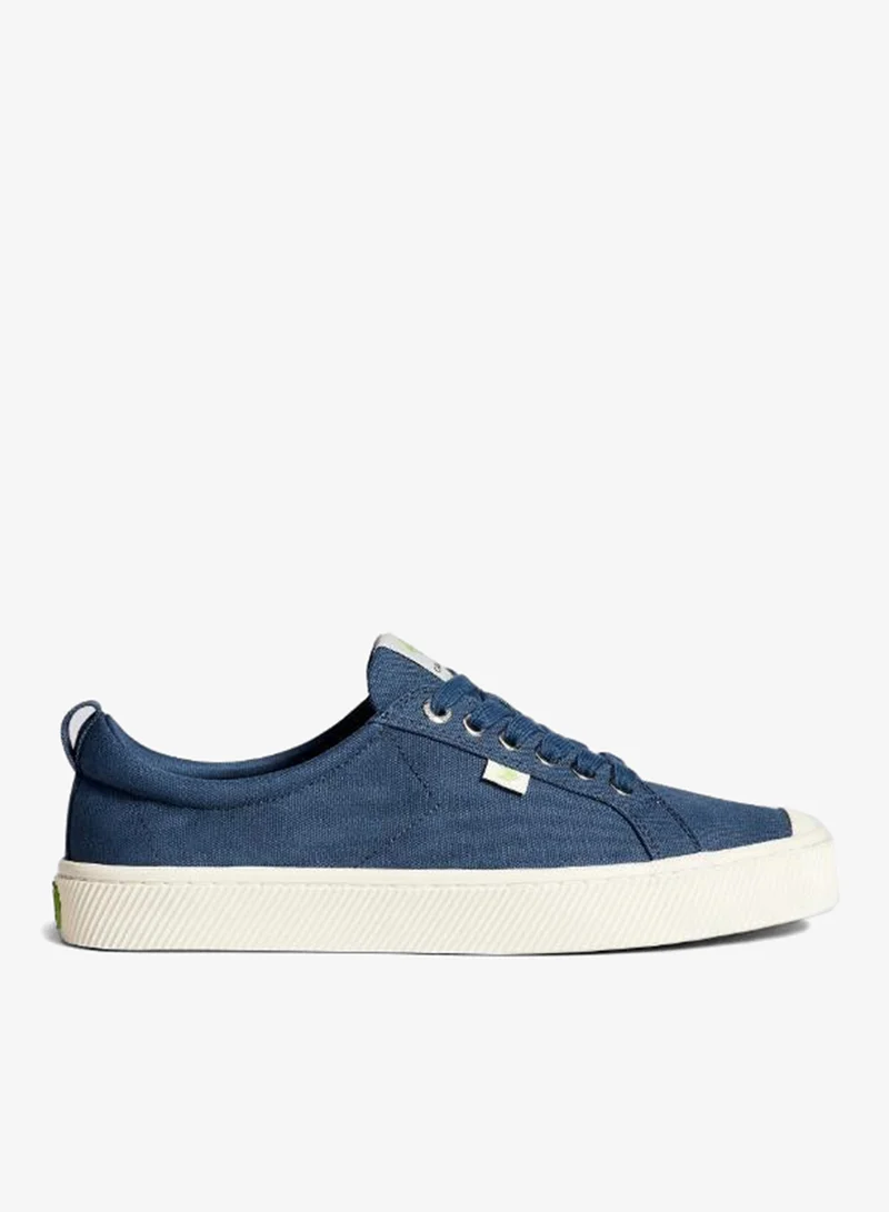 كاريوما أوكا لو شادو بلو كانفاس