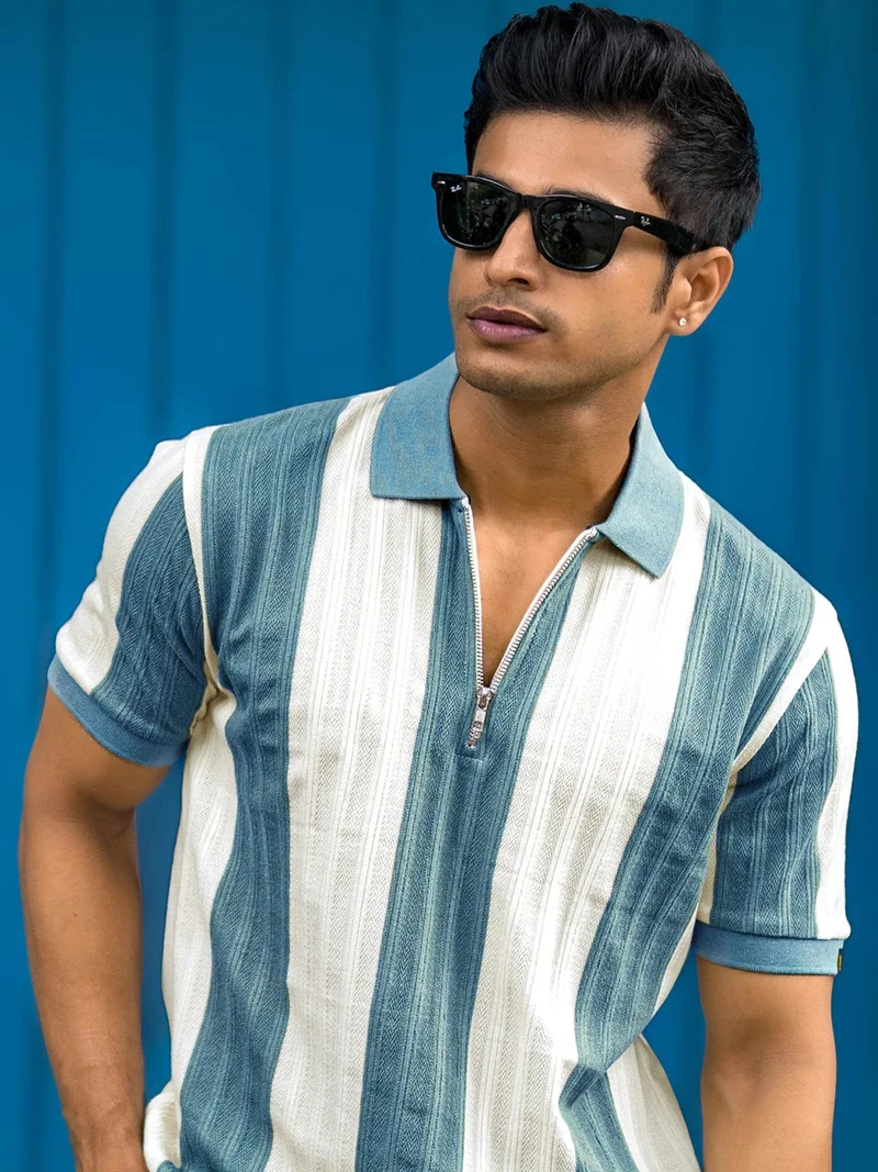 مانياك Maniac Mens Bubblegum Printed Round Neck Raglan Half Sleeve Cream and Black Cotton Tshirt