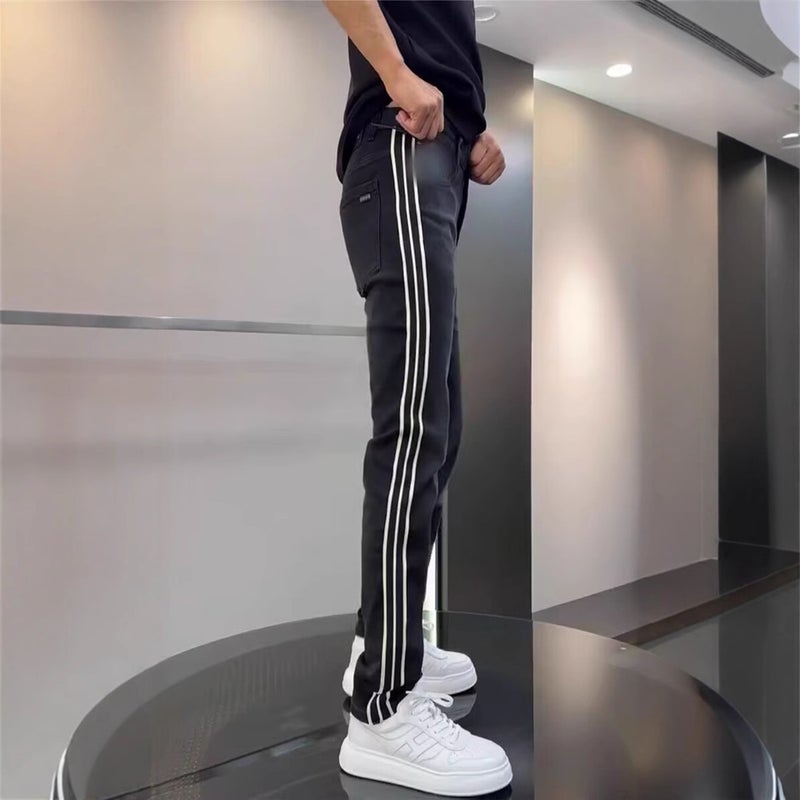 Unisex Classic Denim Jeans Loose Fit Daily Outdoor Wear - Image 5