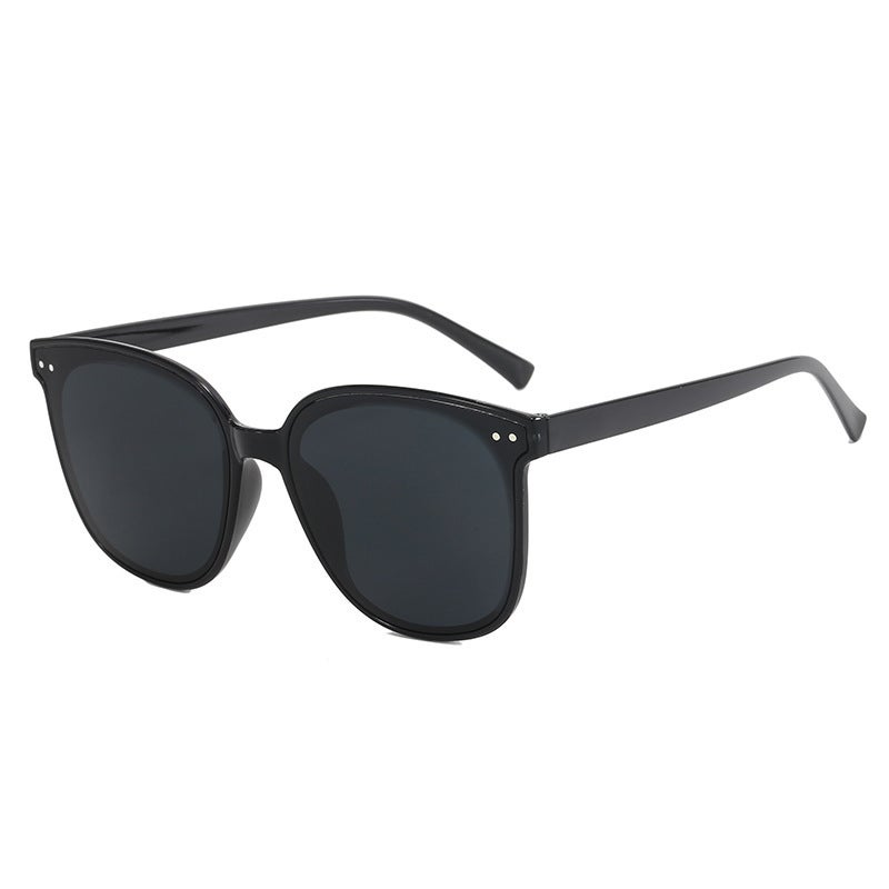 Generic New Unisex Fashion Sunglasses Trendy Street Snap Horizontal two-point black frame Gray piece 