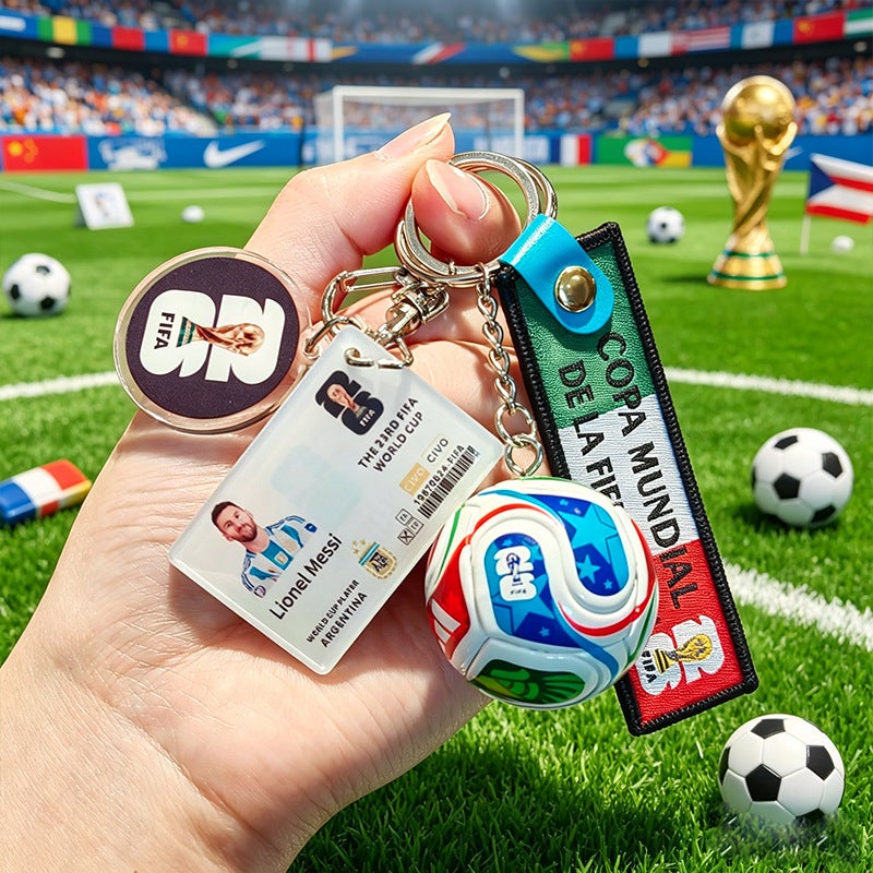Football keychains featuring Messi, Neymar, Mbappe, and Ronaldo; US, Canada, and Mexico ornaments; 2026 World Cup small gifts.