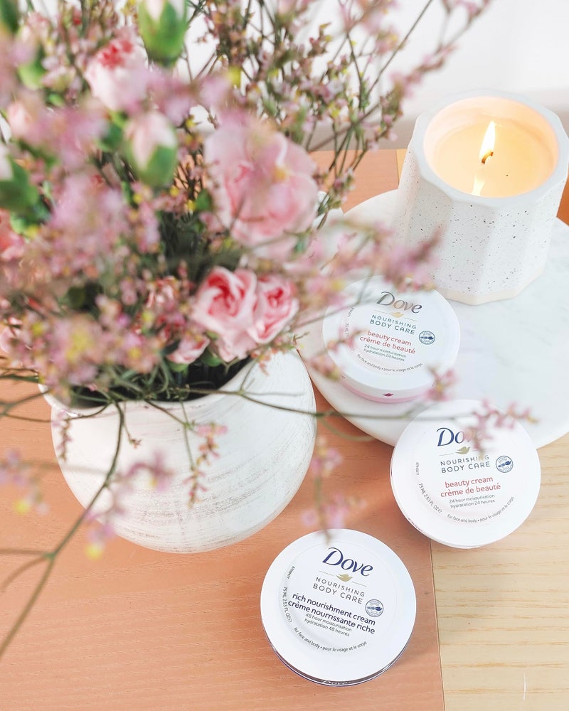 Dove كريم دوف المغذي للعناية بالجسم، الوجه، اليدين، والجمال للبشرة العادية إلى الجافة مع ترطيب لمدة 24 ساعة، عبوة 6، 5.07 أونصة لكل جرة - Image 4