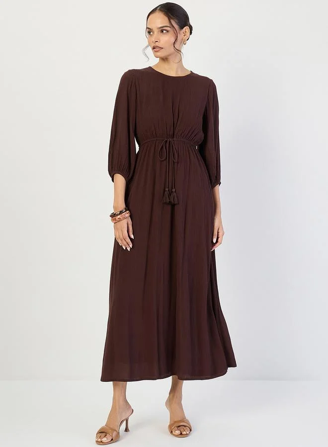 Femmella Coffee Brown Crinkled Round Neck Maxi Dress