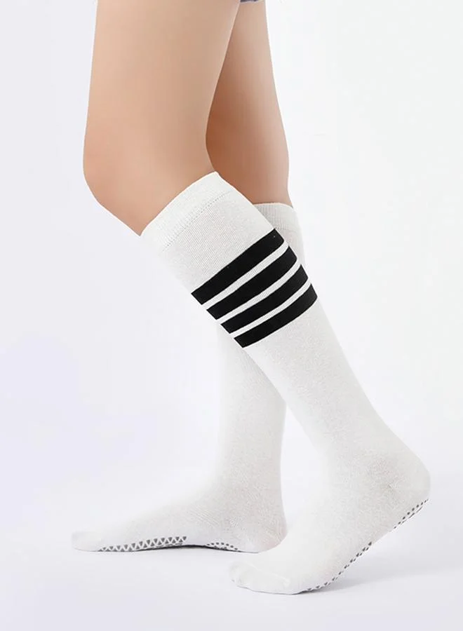 Styli Styli Multi Stripe Silicon Base Mid Calf Yoga Socks