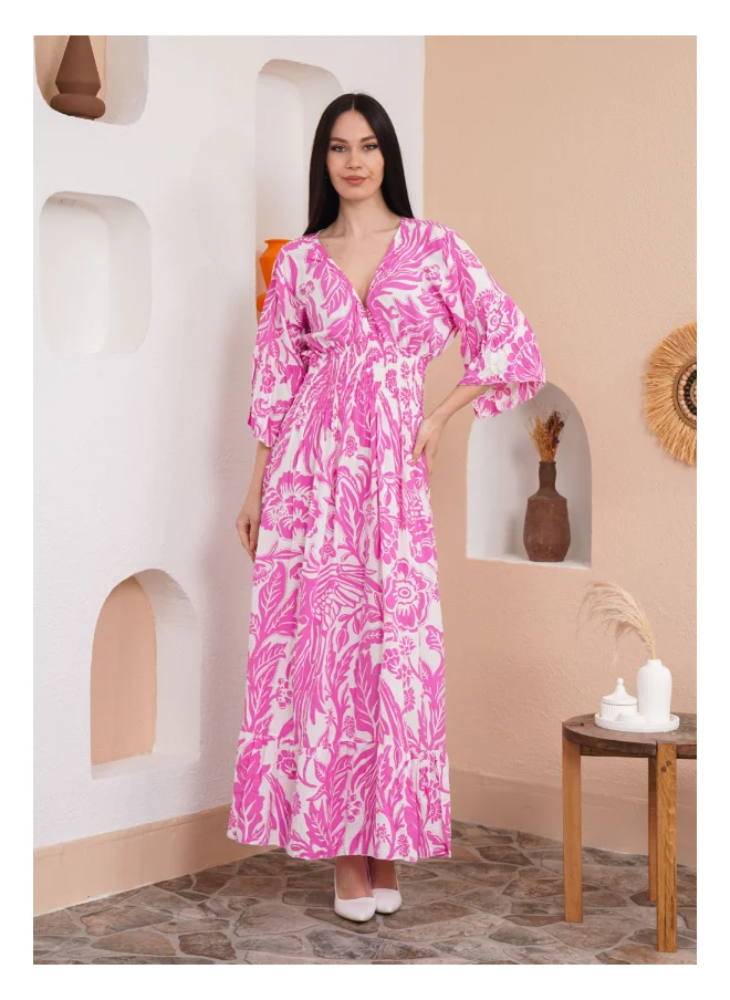 Hoxton Gal Floral Print Maxi Dress with V-Neck and Shirred Waist in Pink