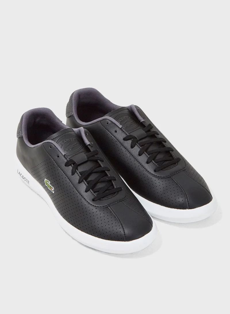 LACOSTE Avance Sneakers