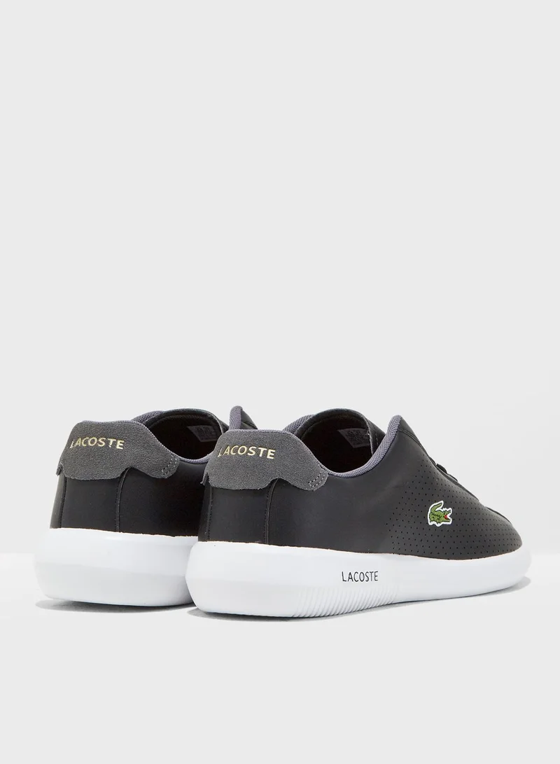 LACOSTE Avance Sneakers